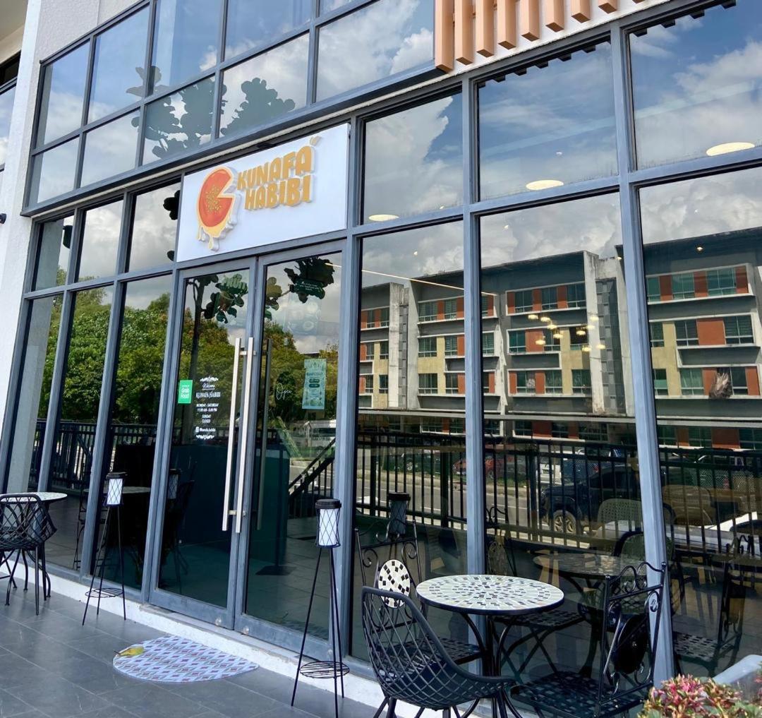 K Avenue 2bed A06 Near Airport By Gc *