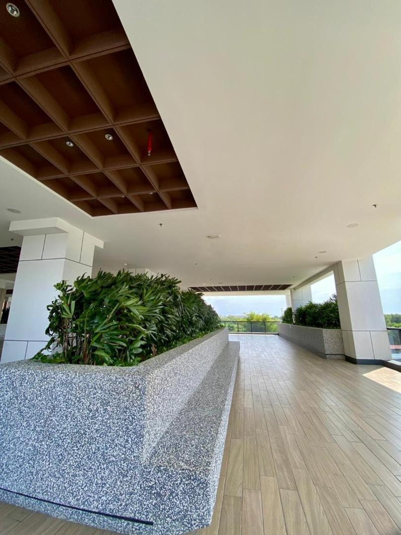K Avenue 2bed A06 Near Airport By Gc Donggongon