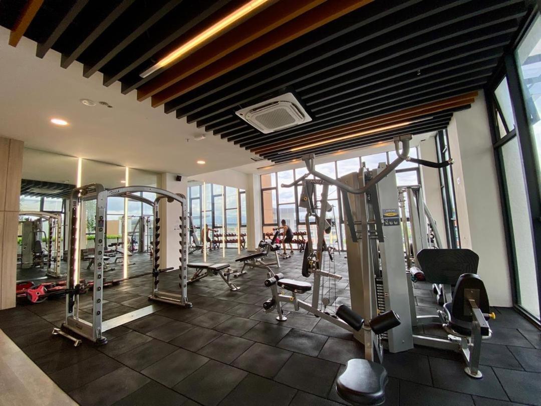 Apartment K Avenue 2bed A06 Near Airport By Gc *