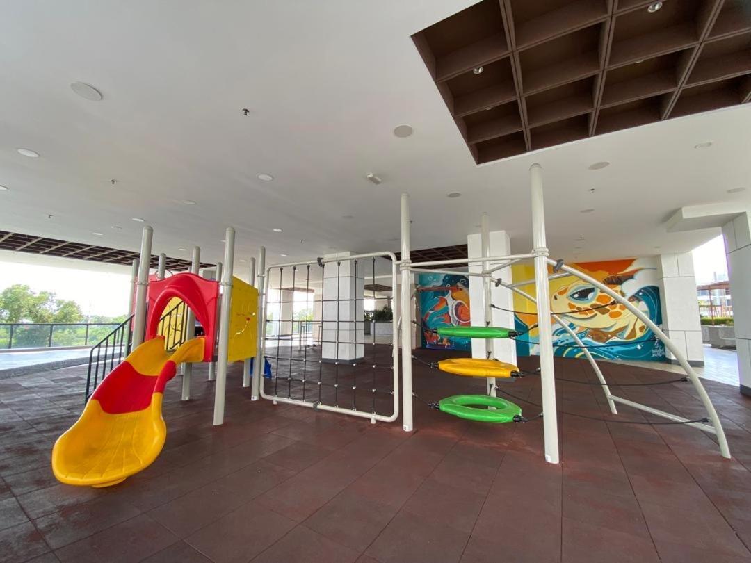 K Avenue 2bed A06 Near Airport By Gc *