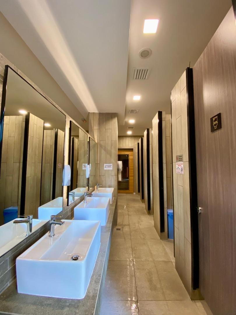 K Avenue 2bed A06 Near Airport By Gc Apartment Donggongon